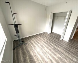Building Photo - 6490 Aragon Way