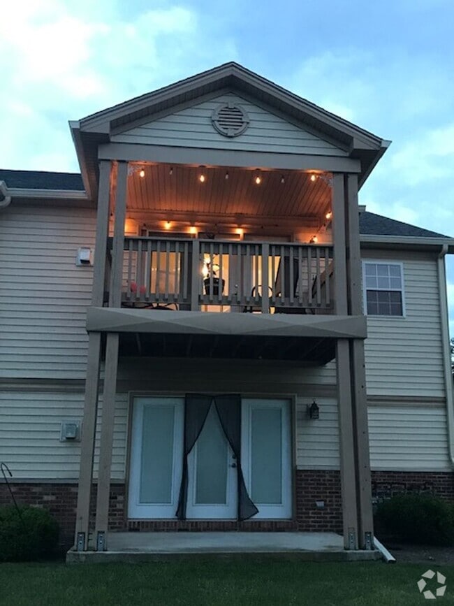 Building Photo - 3648 Thornhill Dr