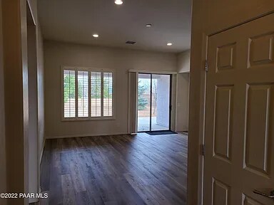 Building Photo - 7358 Goodnight Ln