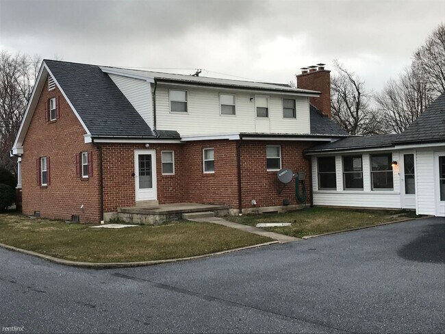 Foto del edificio - 3 br, 2.5 bath House - 1930 Harrisburg Ave
