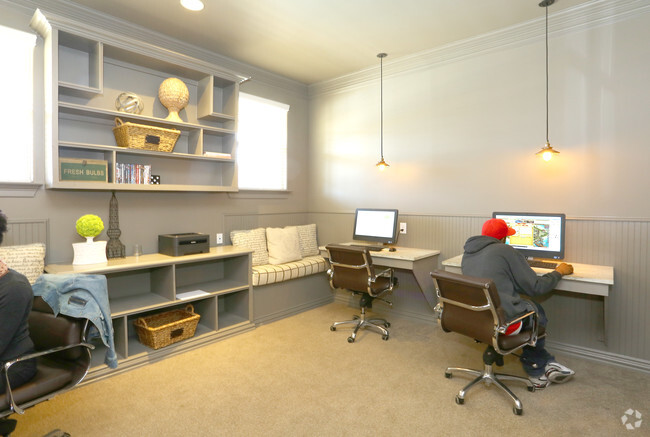 Computer Area - Century Stone Hill South