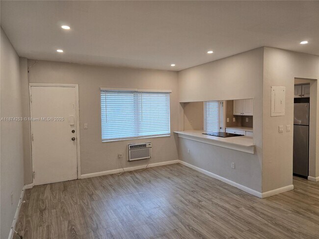 Building Photo - 835 Lenox Ave.
