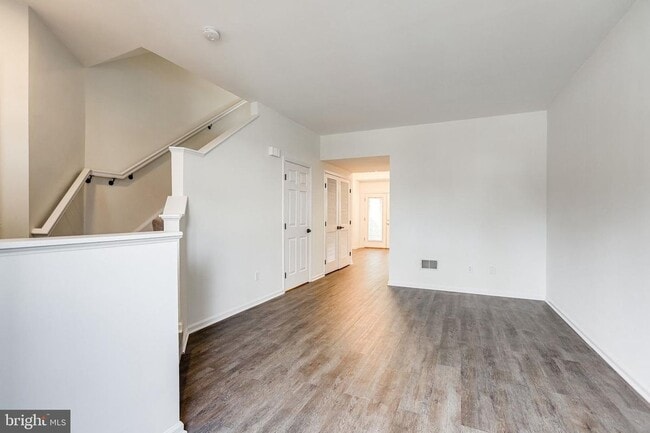 Building Photo - 15656 Three Otters Pl