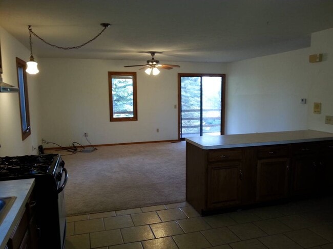 Building Photo - 5211 Portage St NW