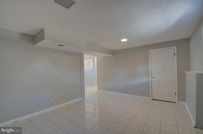 Building Photo - 7806 Mineral Springs Dr
