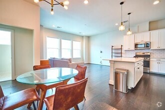 Building Photo - 3628 Griggs Rd