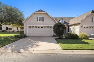 Building Photo - 119 Portsmouth Dr