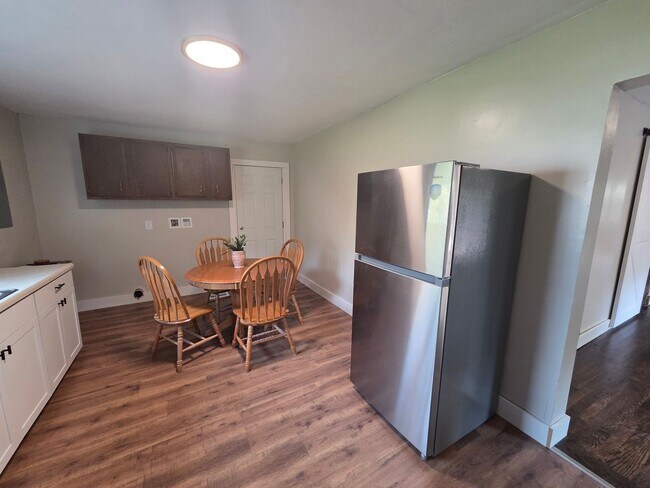 Foto del edificio - Charming 3-Bedroom Home in Rossville – Spacious, Cozy & Convenient!