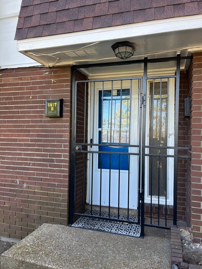 Building Photo - 2511 Meharry Blvd