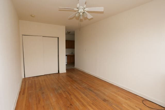 Building Photo - 1034 W George St