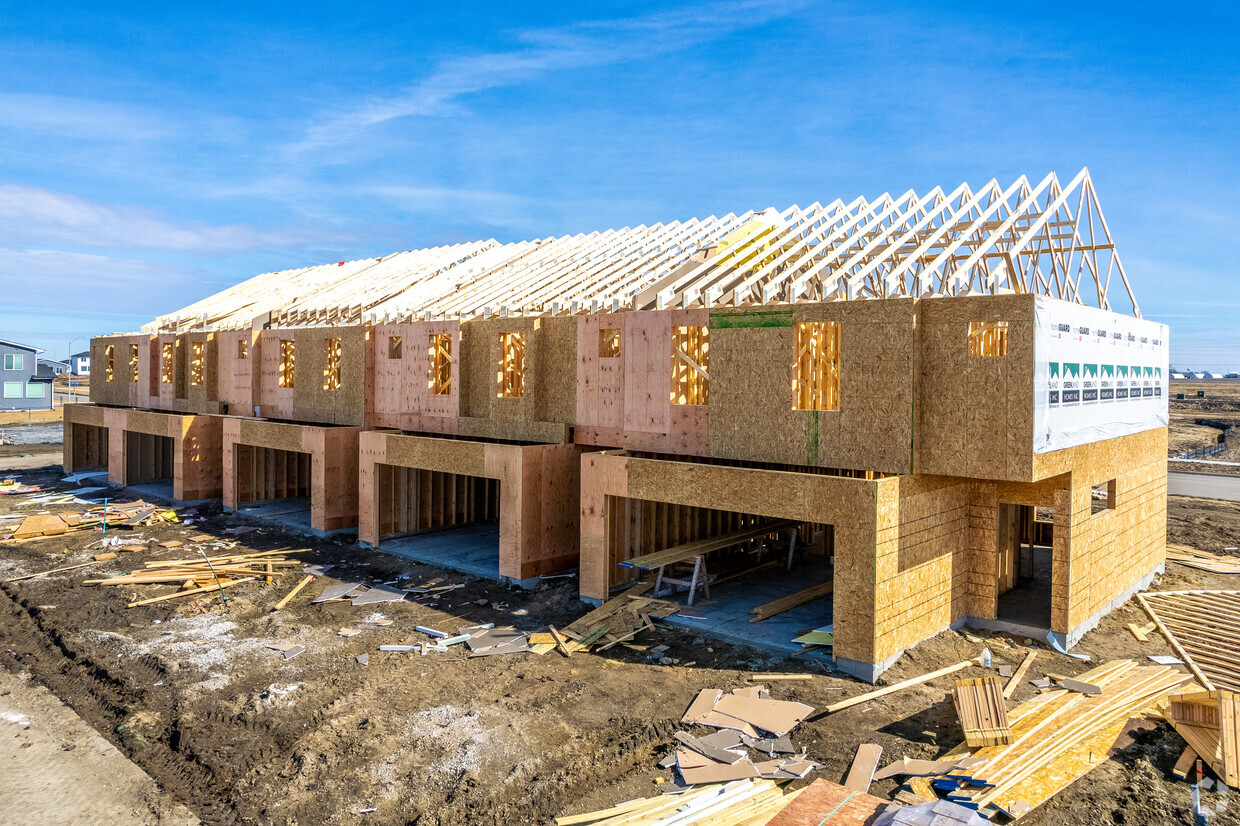 Foto principal - The Landing at Deer Creek Crossing