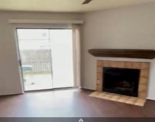 Foto del edificio - 724 W Collins St