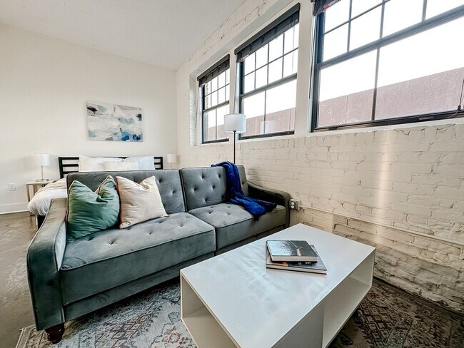 Foto del edificio - 701 E 2nd St N