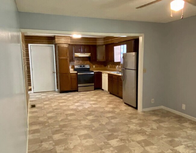 Foto del edificio - 187 Warren Dr, Greenup, KY 41144