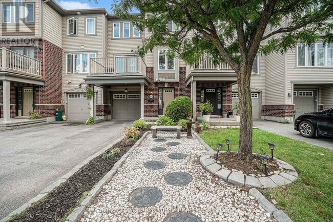 Building Photo - 1604 Haydon Cir