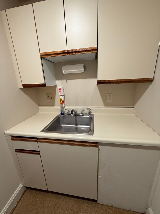 Building Photo - Peartree 3