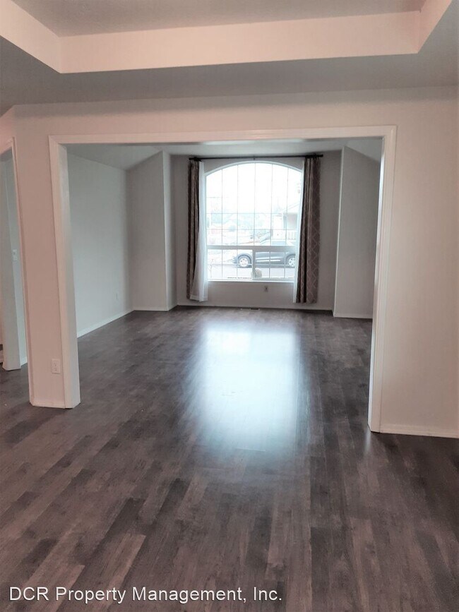 Foto del edificio - 4 br, 3 bath House - 5234 NE Farmcrest Street