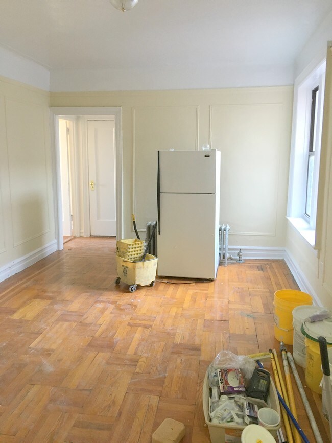 Building Photo - 25 Cumming St