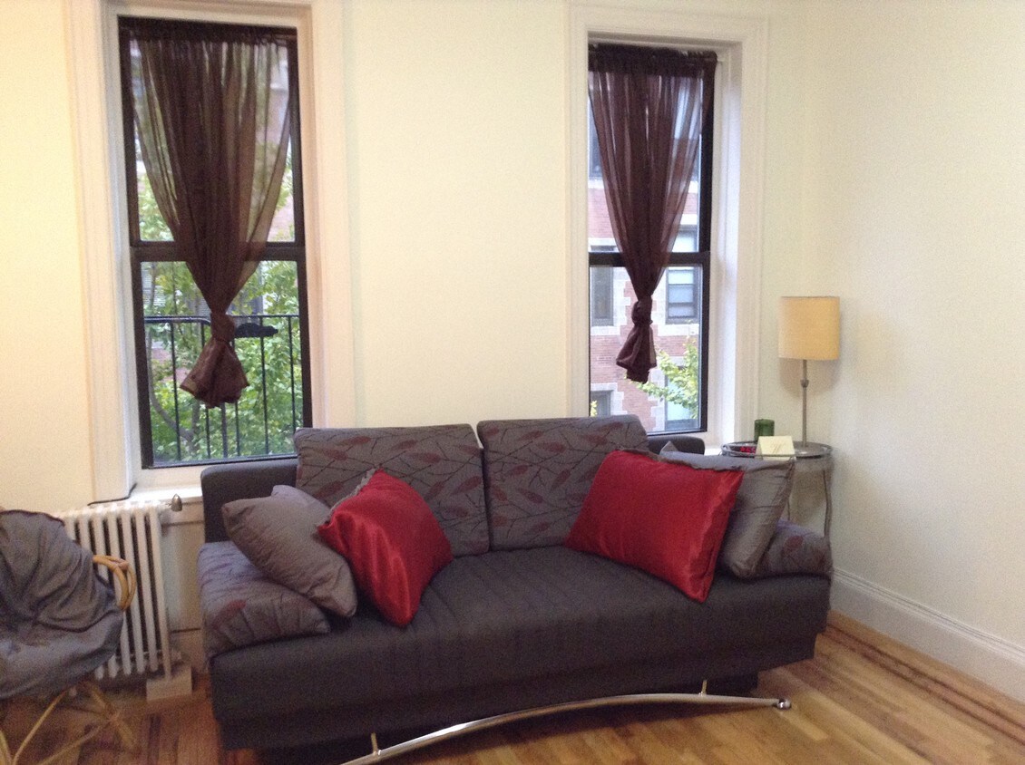 Primary Photo - 48 W 138th St