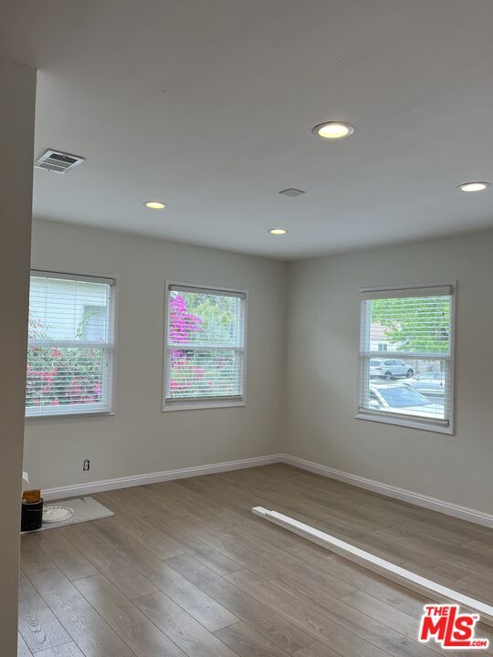 Foto del edificio - 3800 Legion Ln