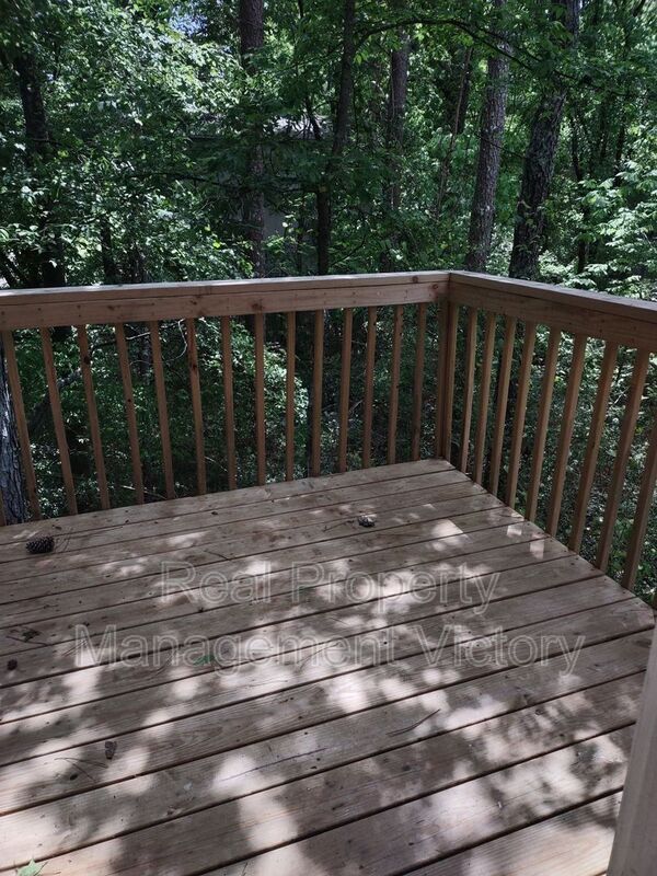 Building Photo - 1758 6th Pl NW