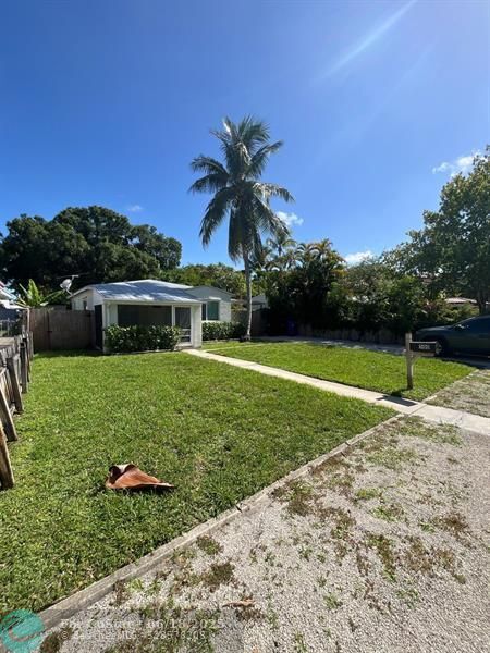 Foto del edificio - 500 SW 13th St