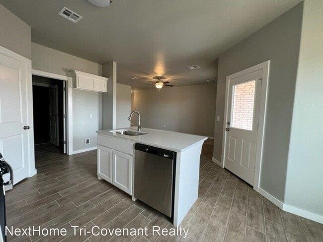 Building Photo - 3 br, 2 bath House - 1341 SW Heatherbrook Way