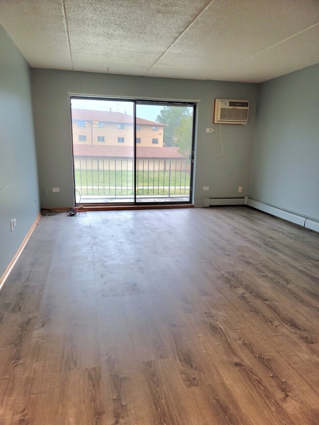 Family Room - 7305 W 157th St