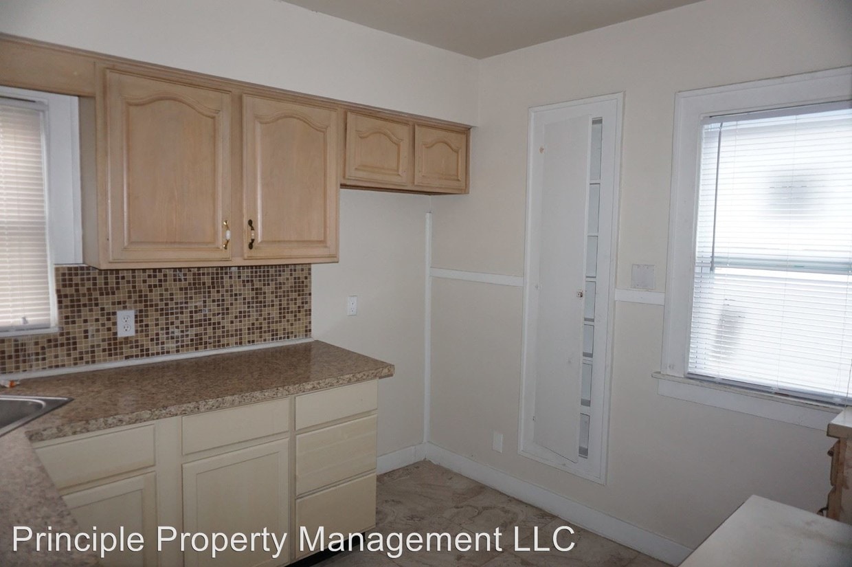 Building Photo - 3 br, 1 bath House - 16745 Harlow