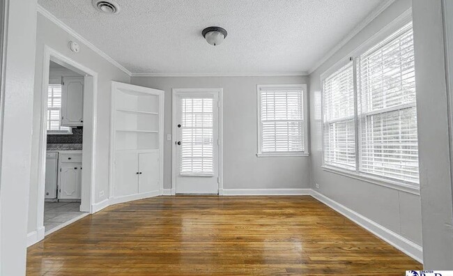 Dining Room - 611 Greenway Dr