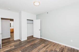 Interior Photo - River Rock Apartments