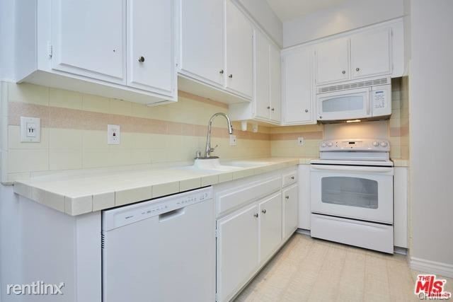 Foto del edificio - 2 br, 2 bath House - 125 S Elm Dr Apt 202