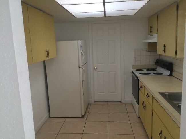 Foto del edificio - 1620 NW 32nd Ave
