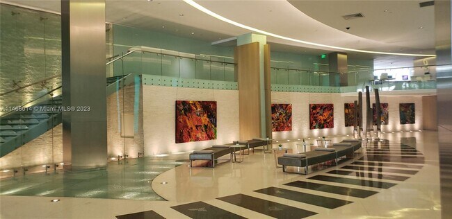 Foto del edificio - 92 SW 3rd St