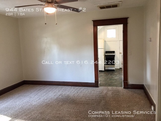 Foto del edificio - 944 Bates St SE