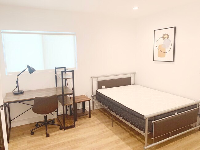 Foto del edificio - 3748 Dalton Ave