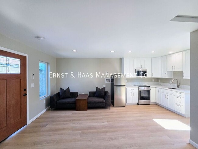 Building Photo - 5330 E Brockwood St