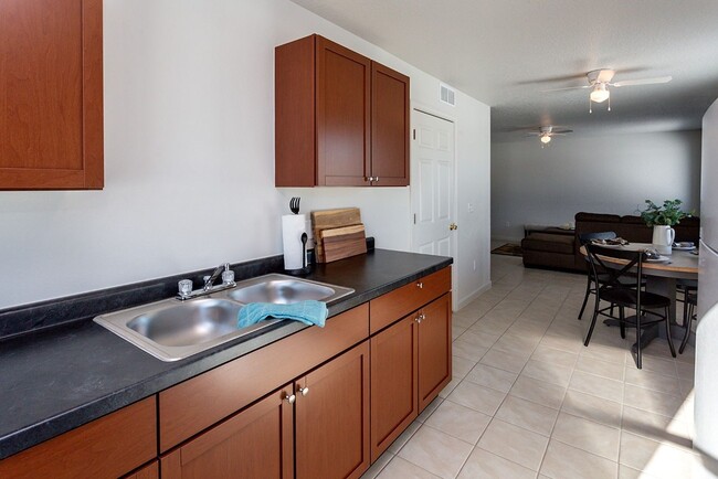 Building Photo - 3 Bedroom Homes for rent in Pleasant HIll, IA