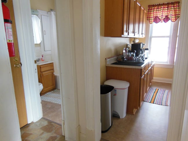 Building Photo - 509 Duplex