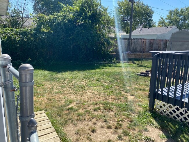 Building Photo - 408 29th Ave W