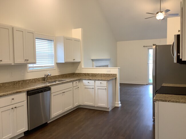 Building Photo - 5397 Dietrich Avenue