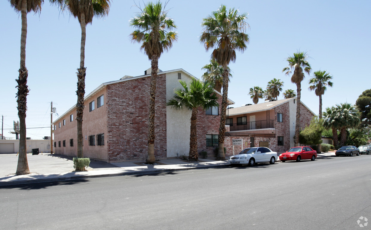 Building Photo - Desert Apartments