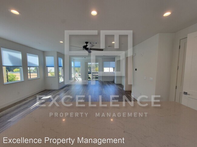 Building Photo - 3 br, 2.5 bath House - 2038 Tarob Court 68