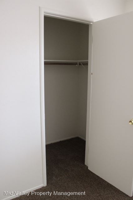 Building Photo - 2 br, 1 bath House - 33039 Road 159, #4