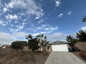 Building Photo - 1042 Nita Ln