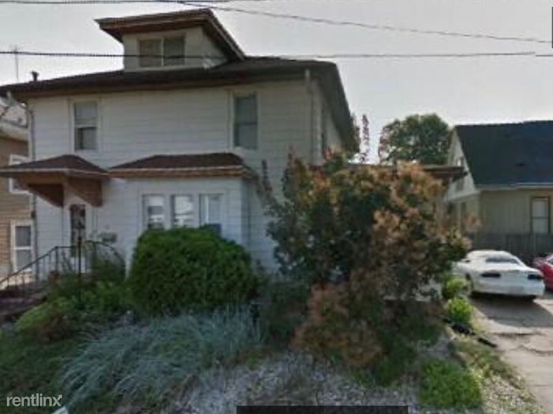 6 Kenmore Ct, Pekin, IL 61554 House Rental in Pekin, IL