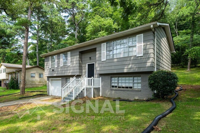 Foto del edificio - 5114 Beacon Dr