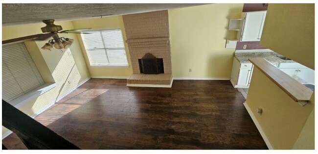 Building Photo - 5002 Ripple Creek Dr