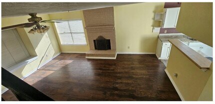 Building Photo - 5002 Ripple Creek Dr