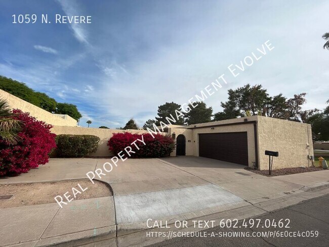Building Photo - Move in Ready! Pool Maintenance Included!